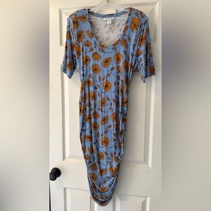 Maternity dress